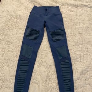 Alo Moto Legging